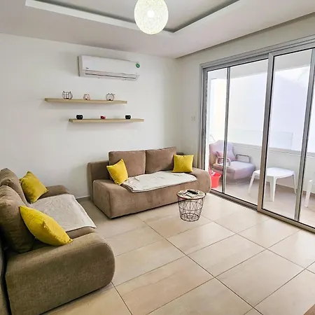 Seaside Comfort Apartment Larnaca