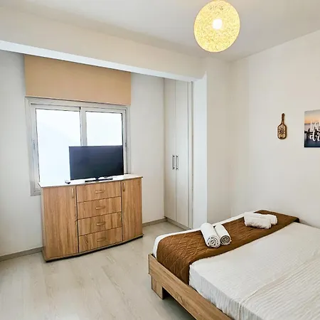 Apartment Seaside Comfort Larnaca